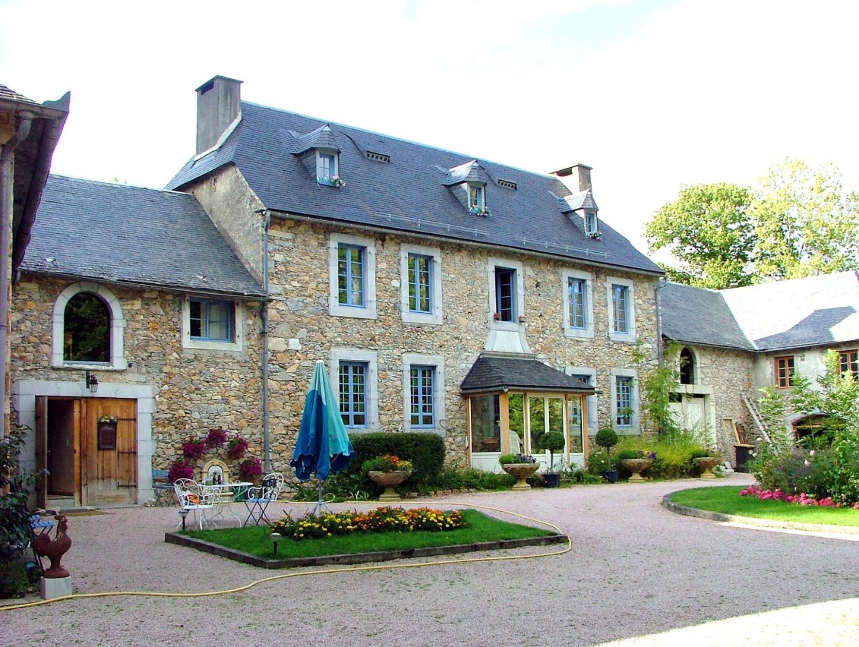 Domaine Vega Bed and Breakfast Saint-Arroman  Buitenkant foto