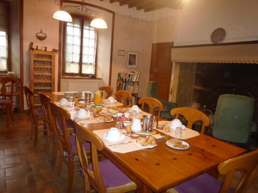 Domaine Vega Bed and Breakfast Saint-Arroman  Buitenkant foto